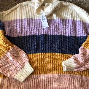 New American Eagle sweater. Oversized fit